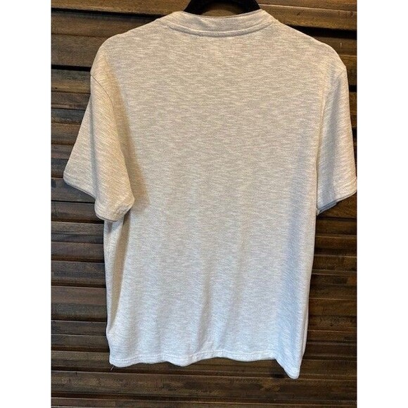 Mens Guess Los Angeles Textured Raised Logo Henley MED Grey Short Sleeve EUC - Picture 6 of 11